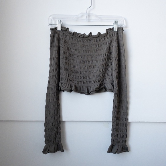 ZARA Off The Shoulder Smock Ruffled Top - Picture 2 of 8